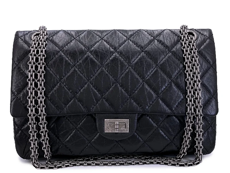 Chanel Reissue 226 Black Medium Classic Double Flap Bag 2.55 RHW 1IJ