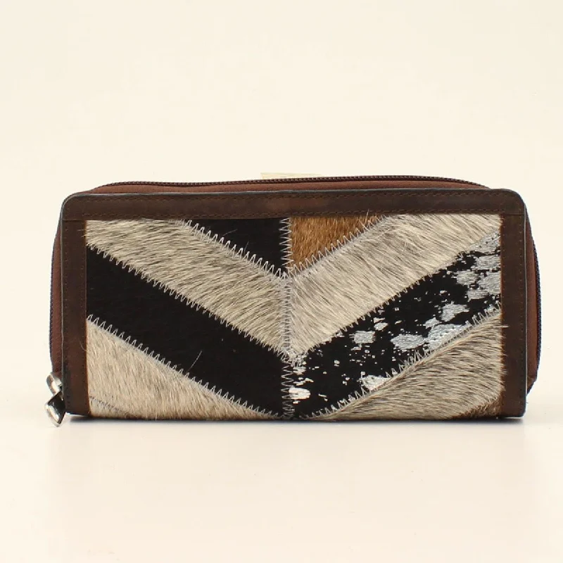 Women's Angel Ranch Clutch Wallet #D330003202